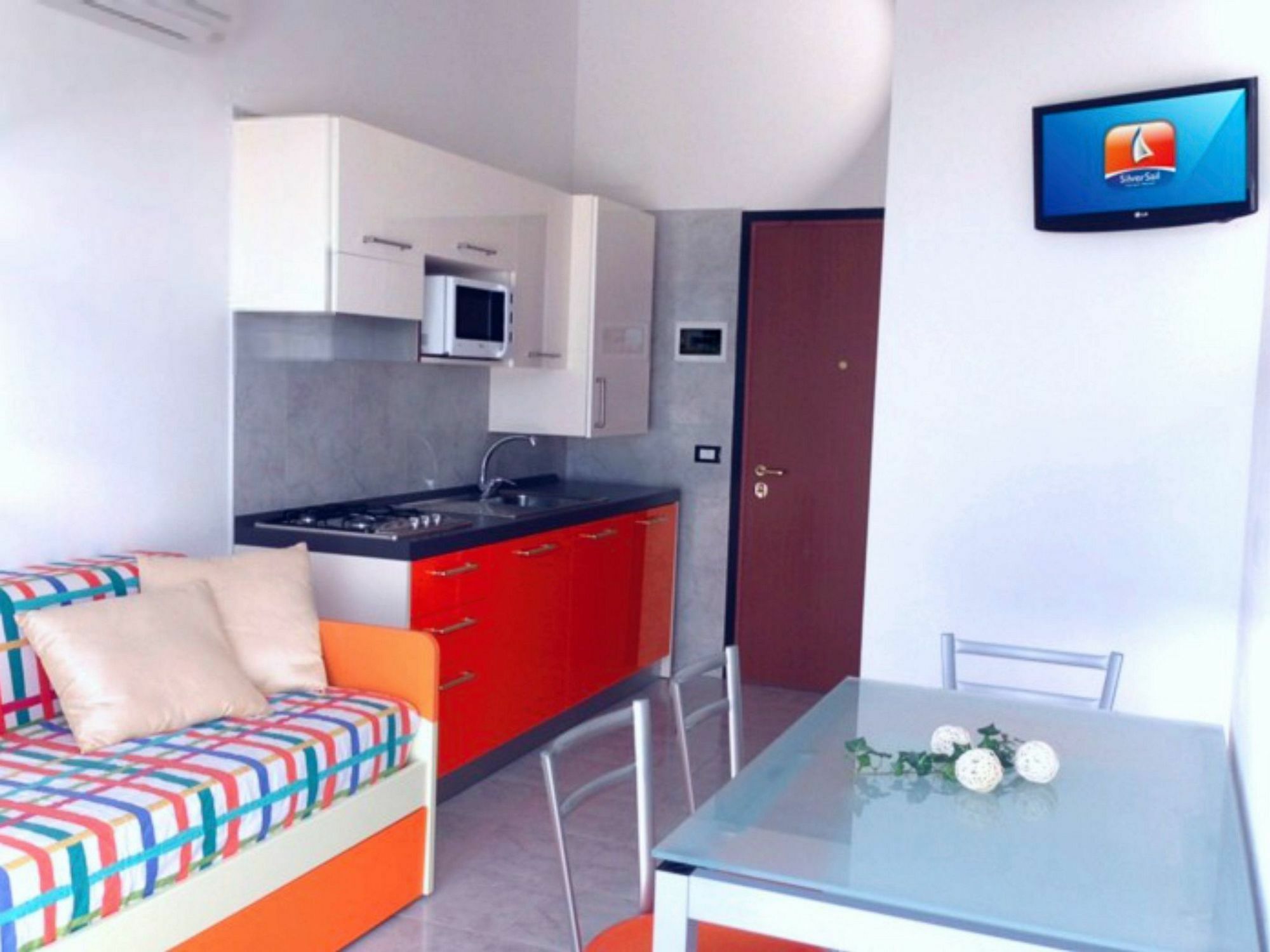 Residence Silver Sail บิบิโอเน ภายนอก รูปภาพ